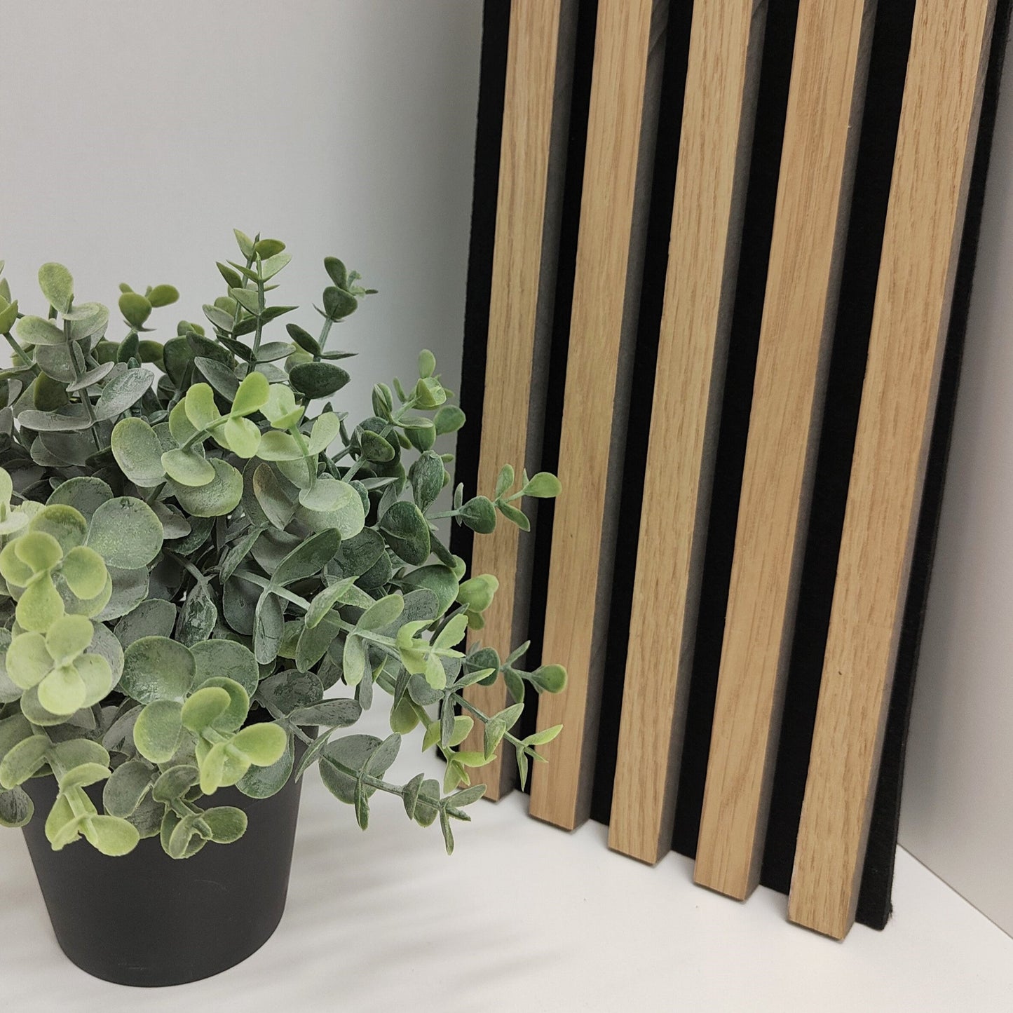 Narrow Rib White Oak Aku Panel